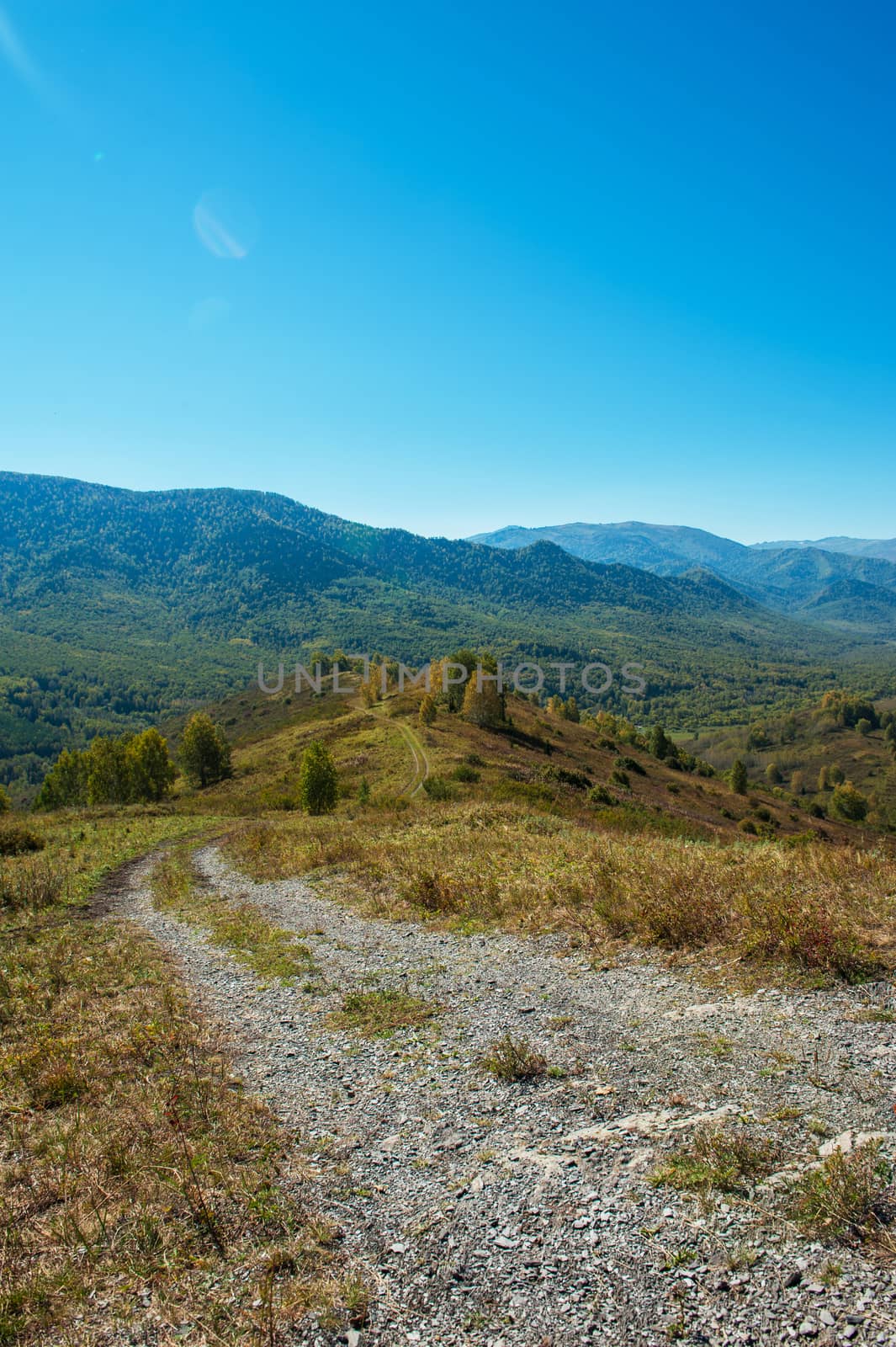 Road at the mountains, Altai