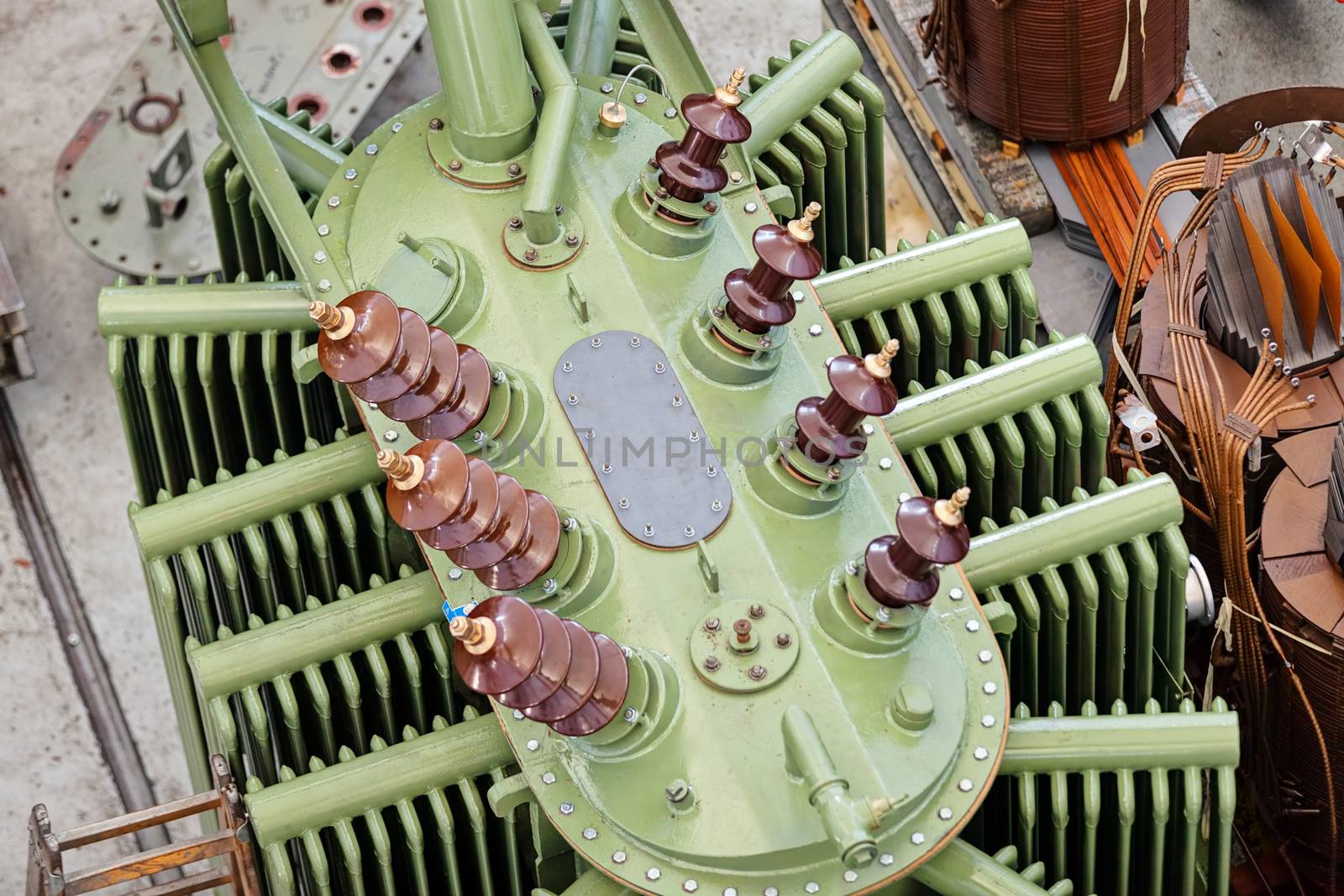 new high voltage transformer by vladimirnenezic