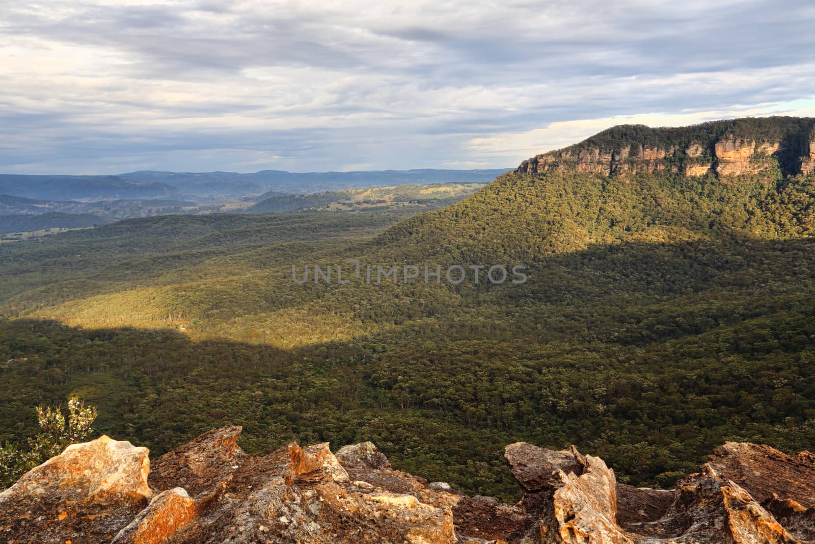 Beautiful views.  Morning light streams into the Megalong Valley just after sunrise.  Blue Mountains Australia