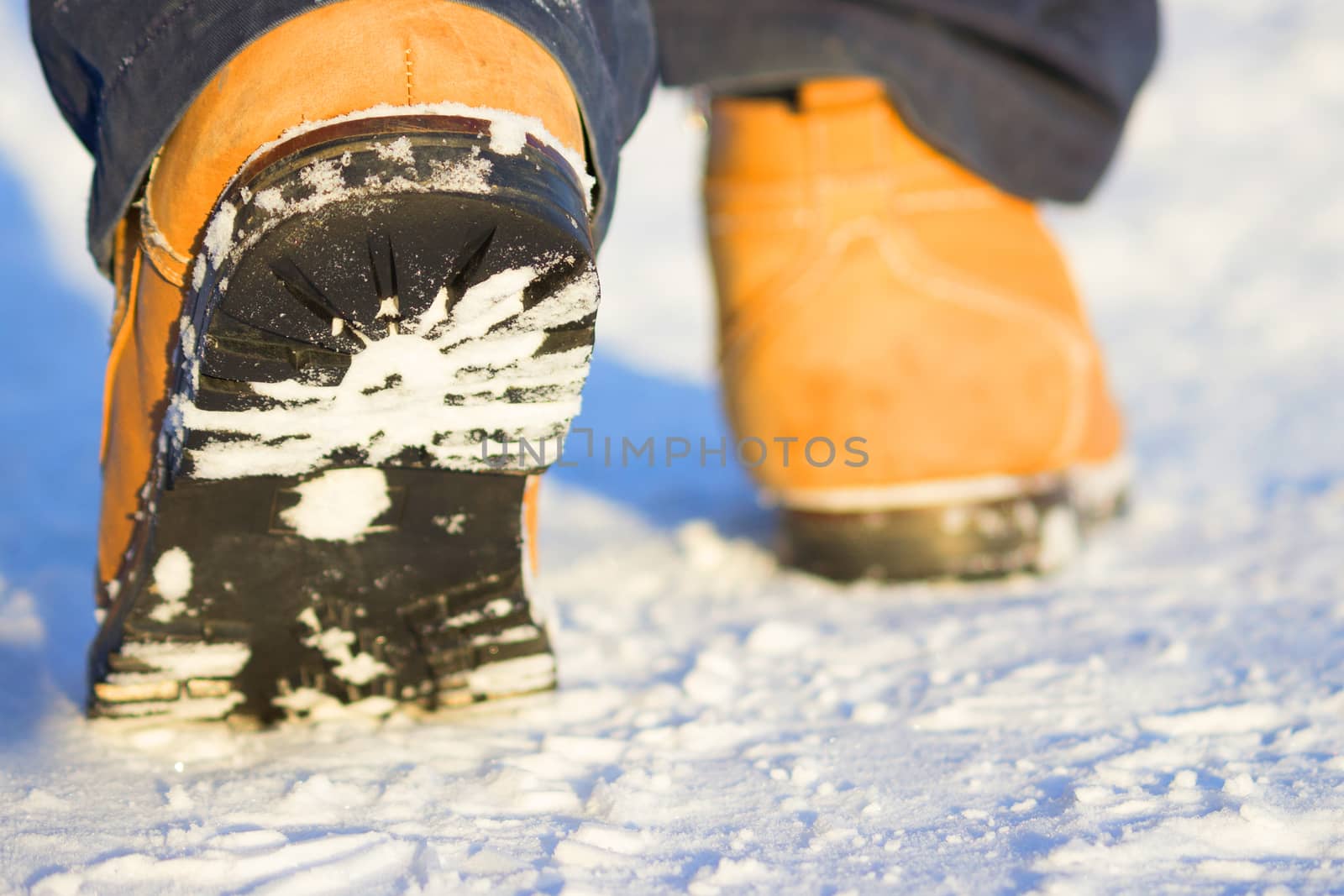 men legs in shoes for extreme tourism by liwei12