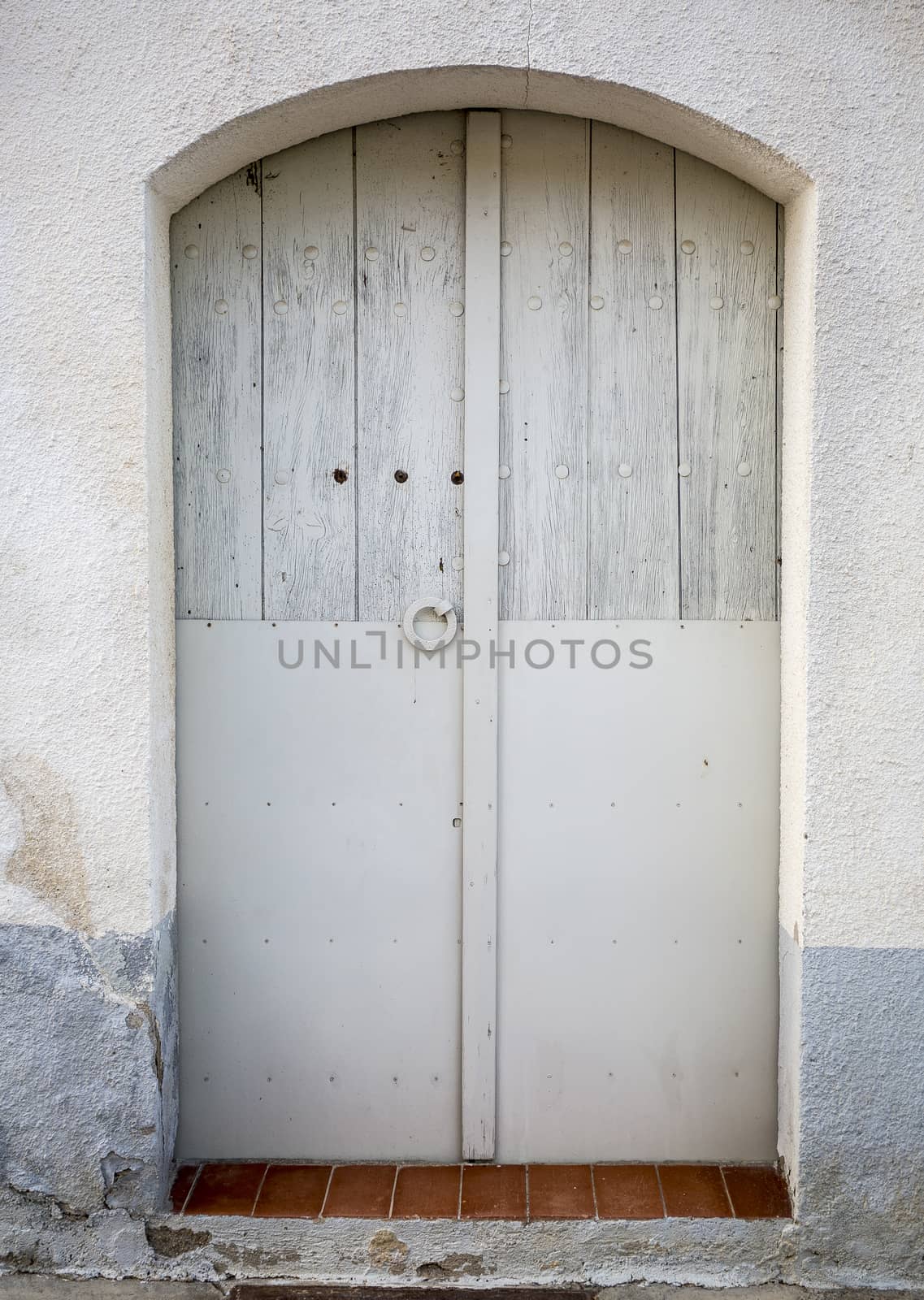 White wooden vintage background