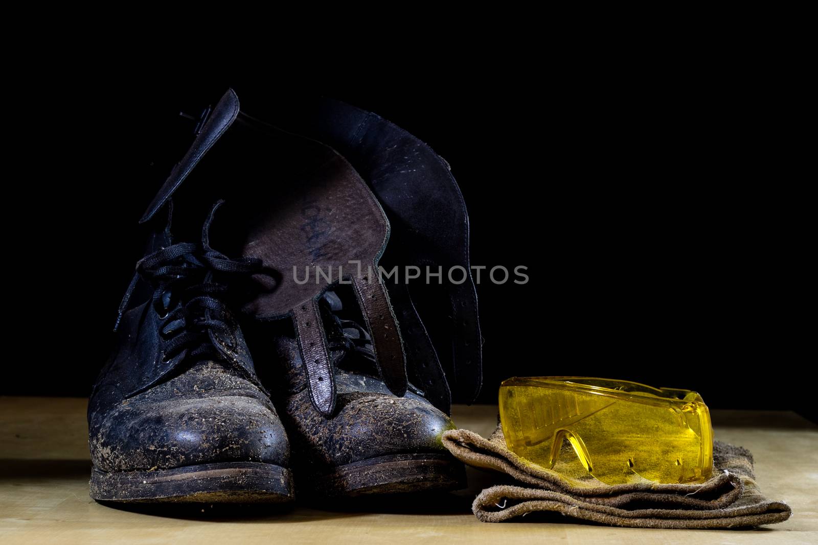 Workwear for a construction worker. Helmet, gloves, shoes and su by wytrazek
