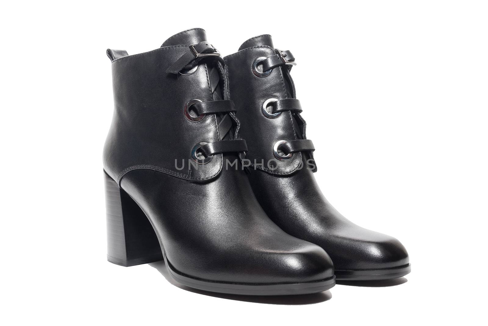 Female winter leather shoes by AlexBush