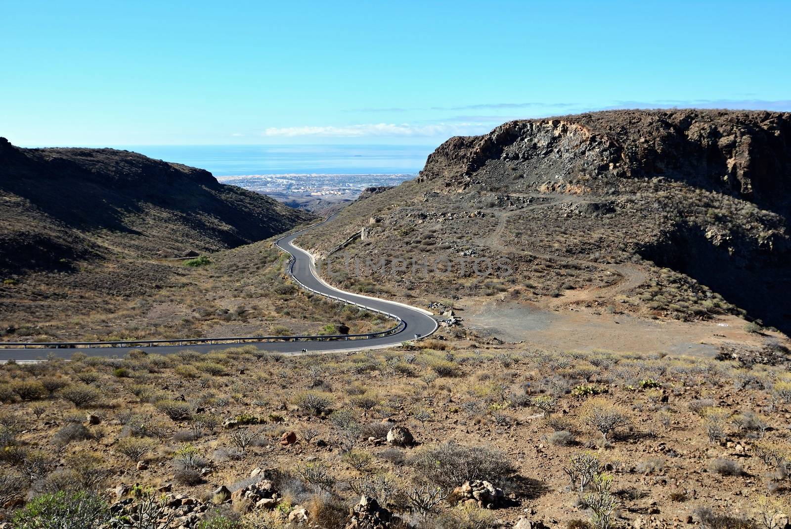 Mountains of Gran Canaria by hamik