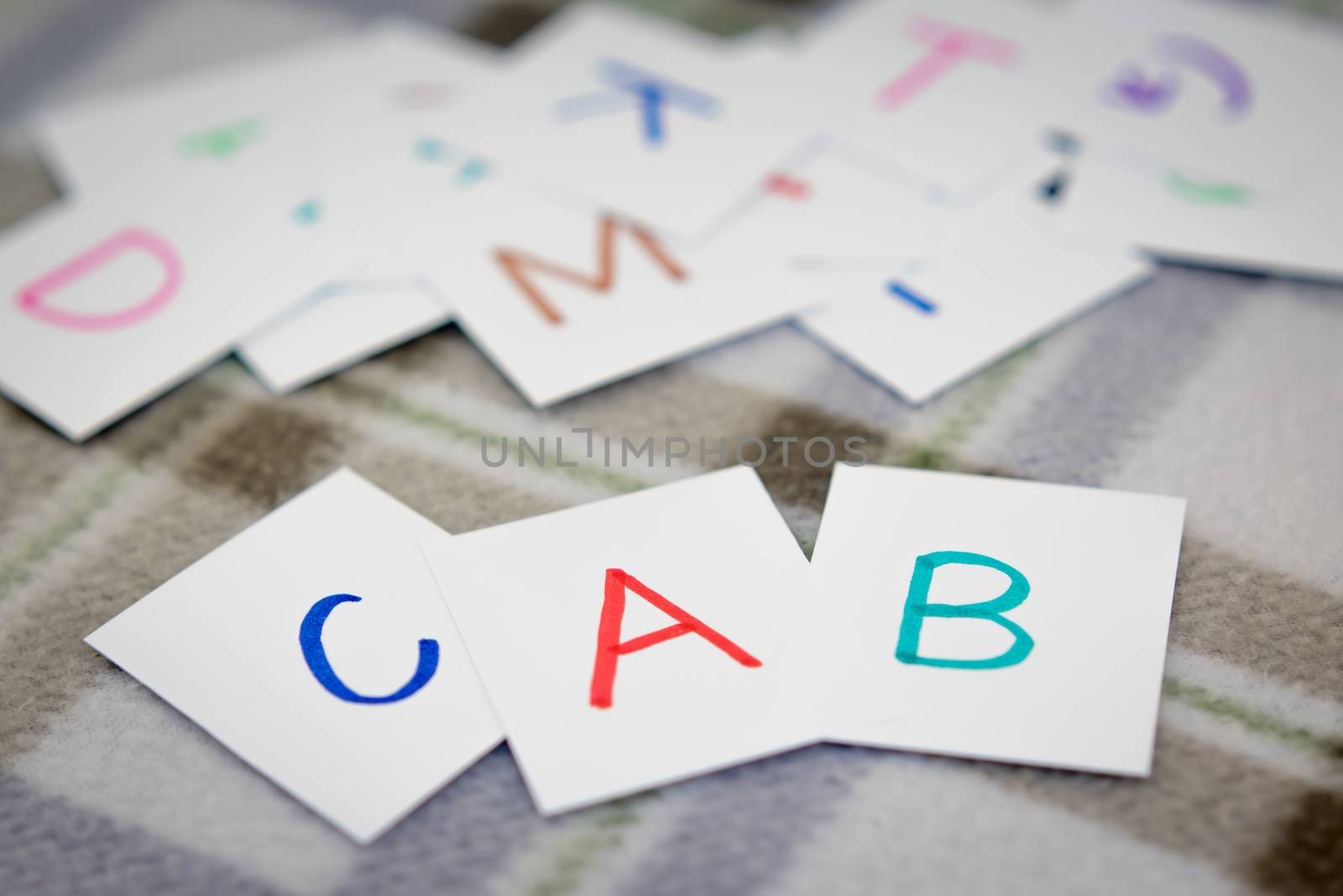 English; Learning the New Word with the Alphabet Cards by EikoTsuttiy