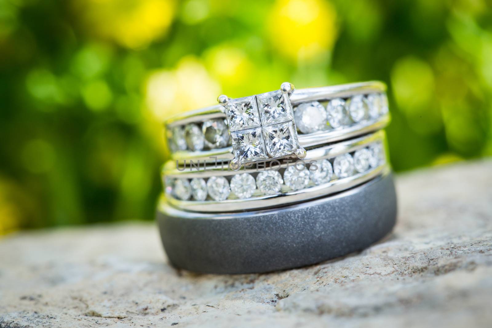Diamond Wedding Ring Set in Nature by salejandro