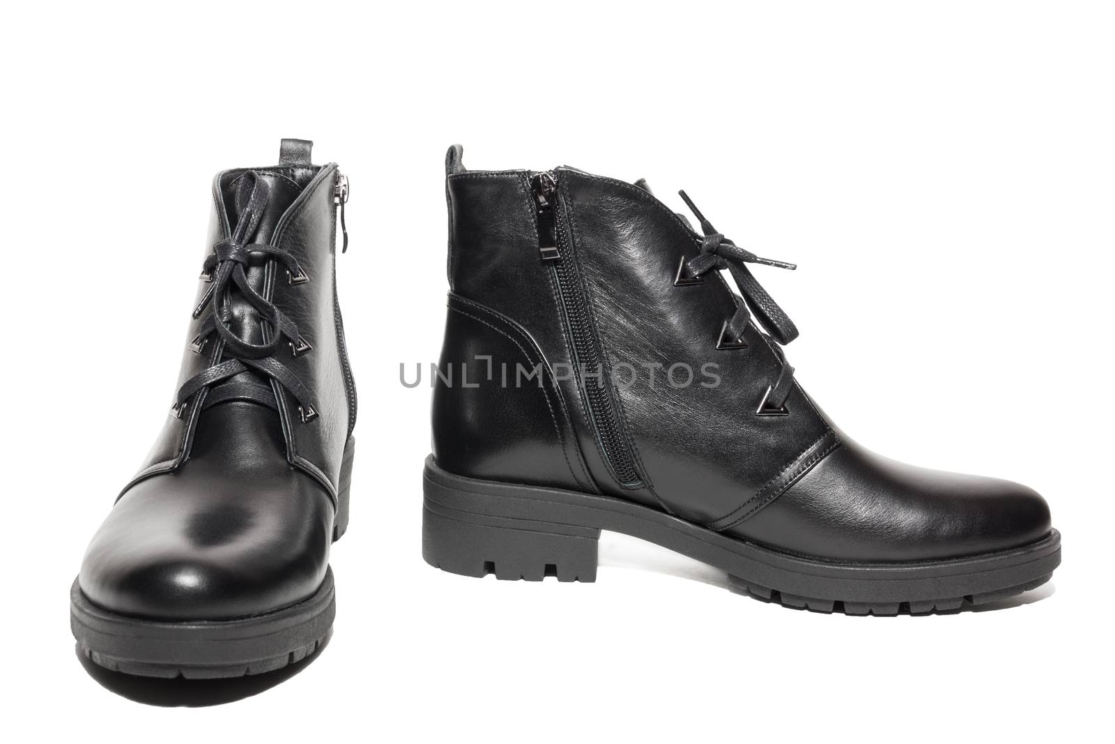 Female winter leather shoes by AlexBush