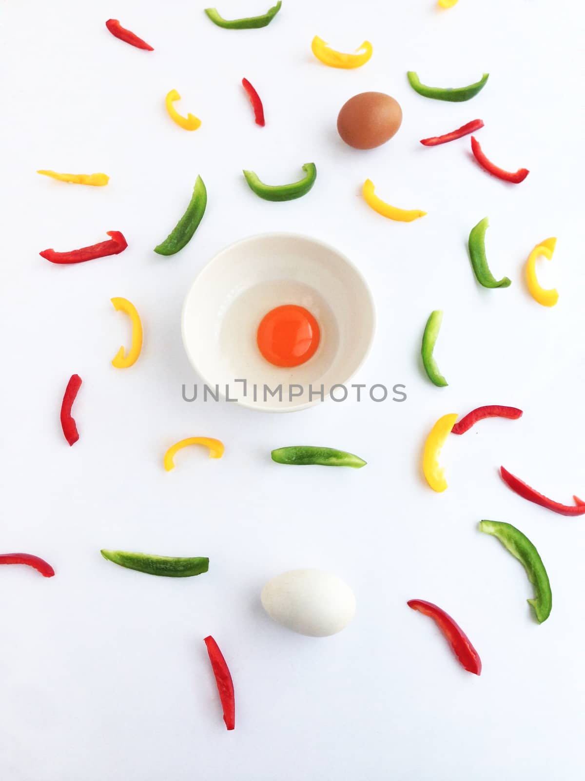 bell pepper slice pattern and eggs