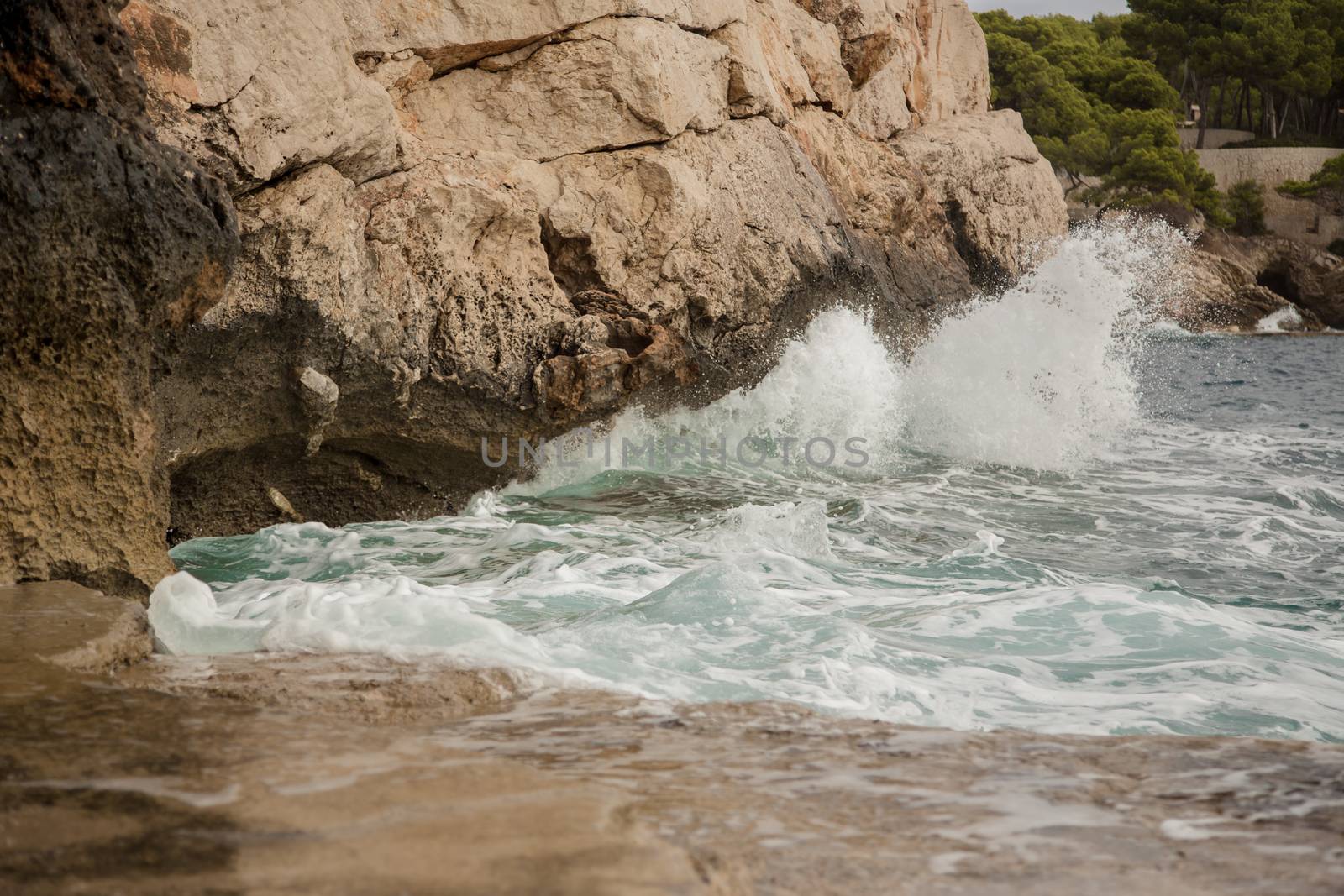 Wave on the coast of Mallorca
