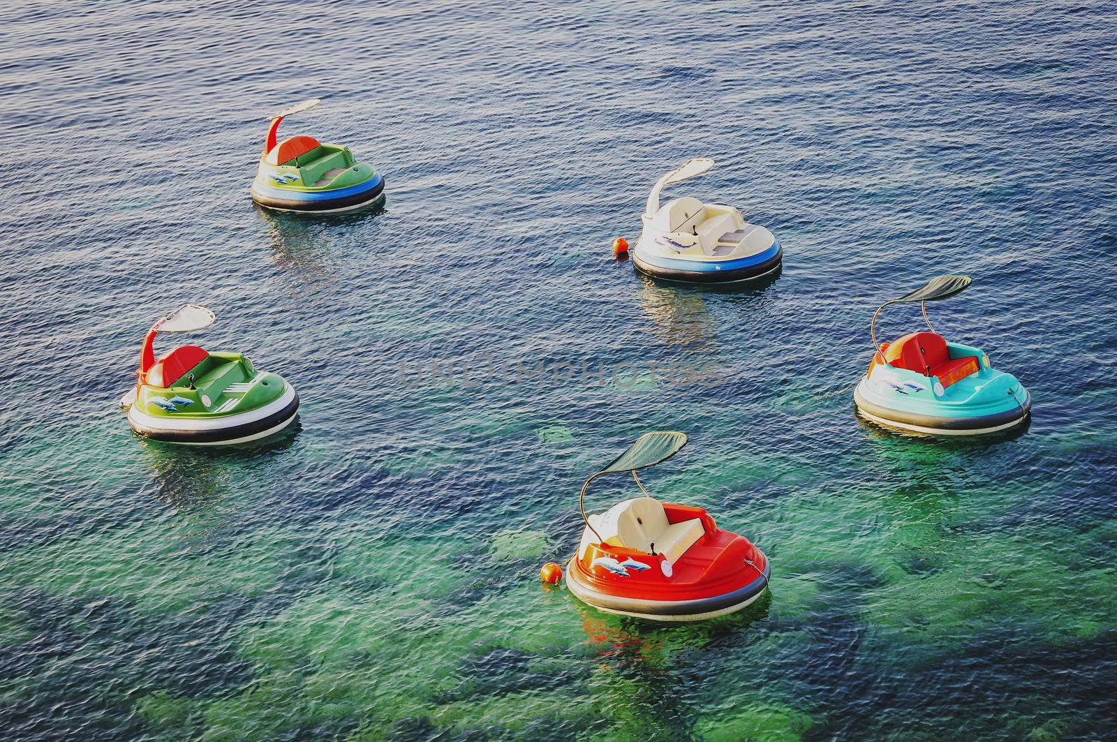 Buggies on the beach waiting for first customers