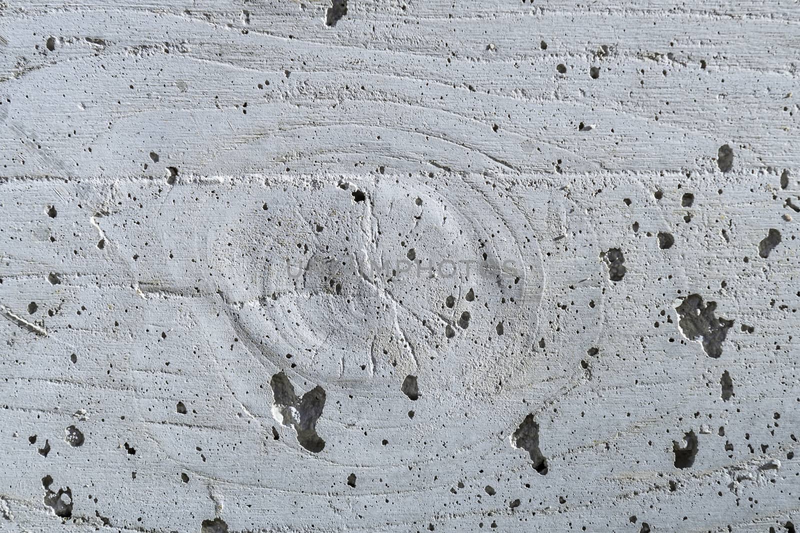 Wall stamp in concrete  construction, gnarl and wood like pattern after shuttering was removed