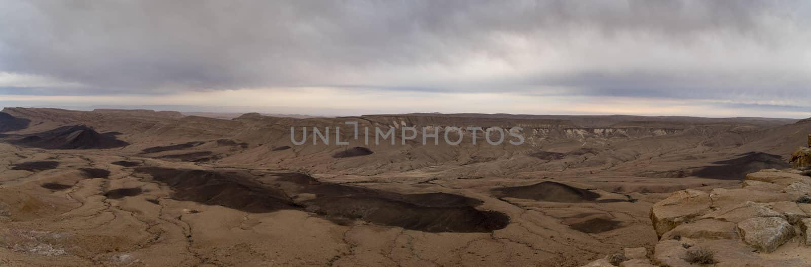 Desert panorama in Israel Ramon crater by javax