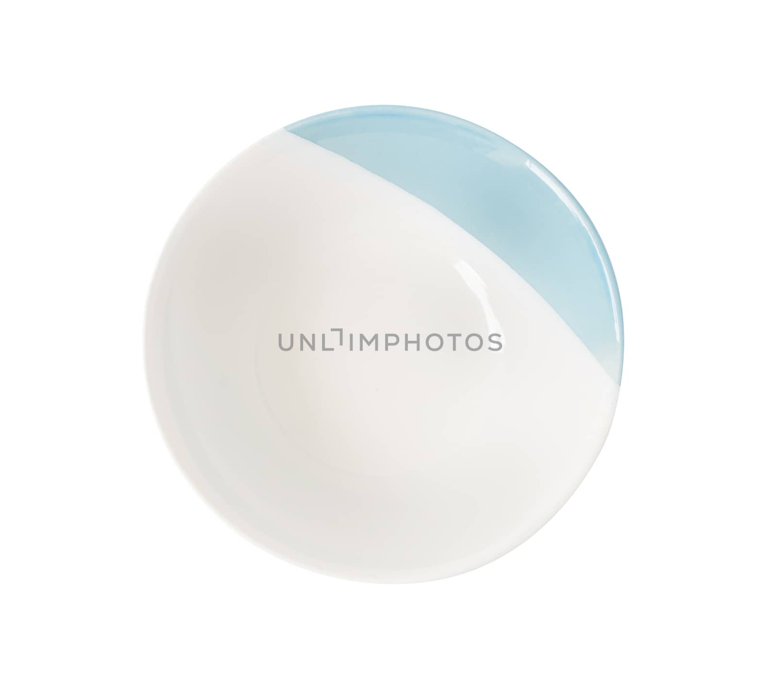 White ceramic bowl isolated on white background with clipping path
