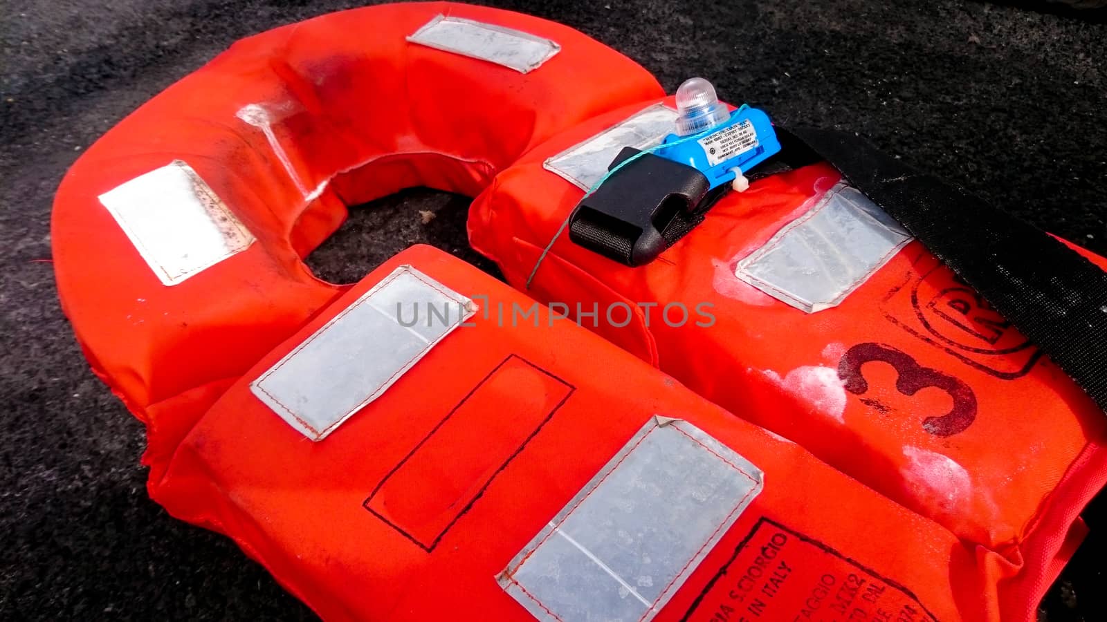 A life vest by hindersby