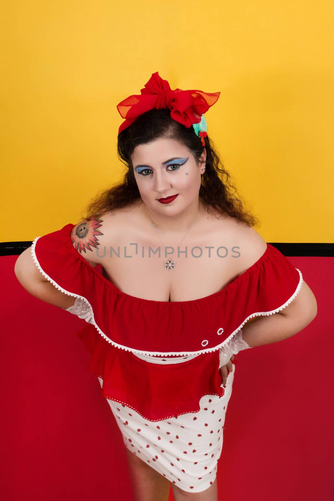 Pinup girl in red and yellow by membio