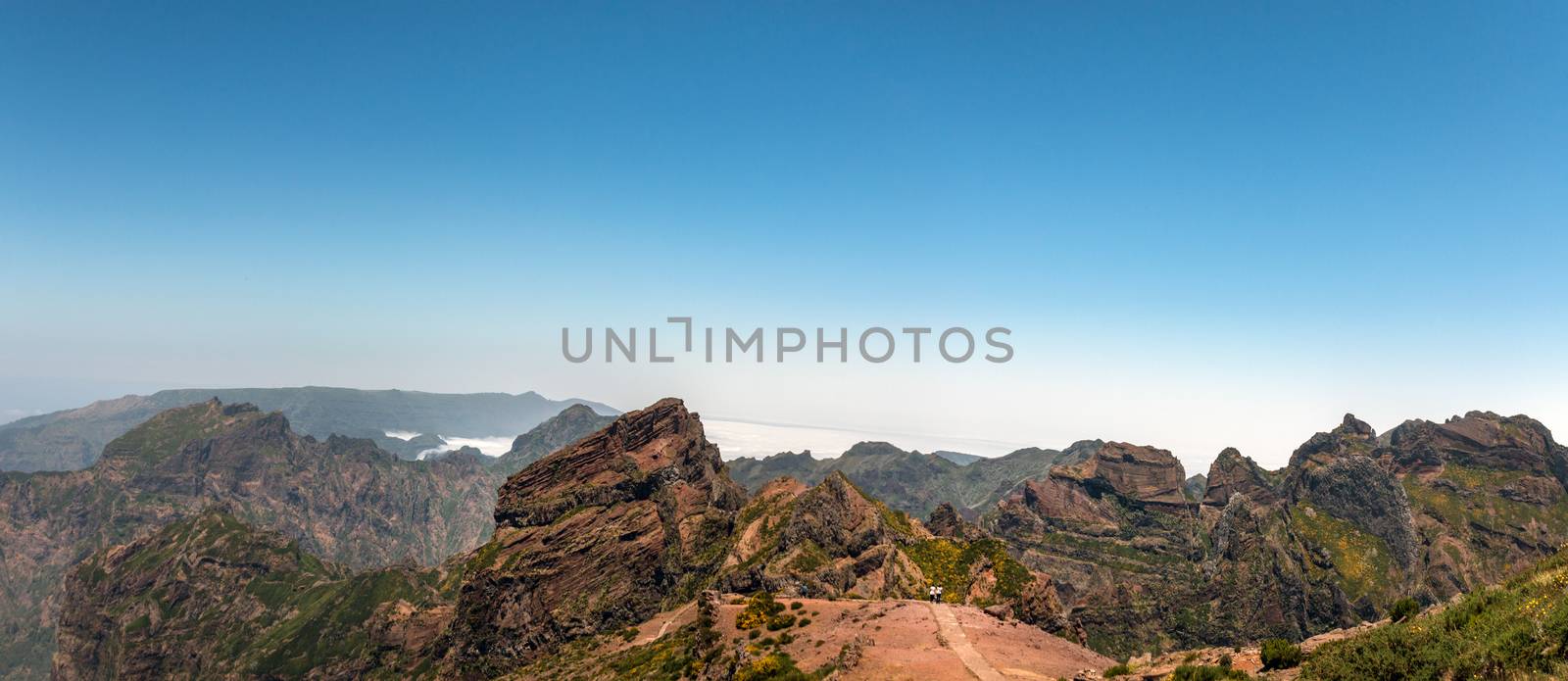 Pico do Arieiro viewpoint by membio