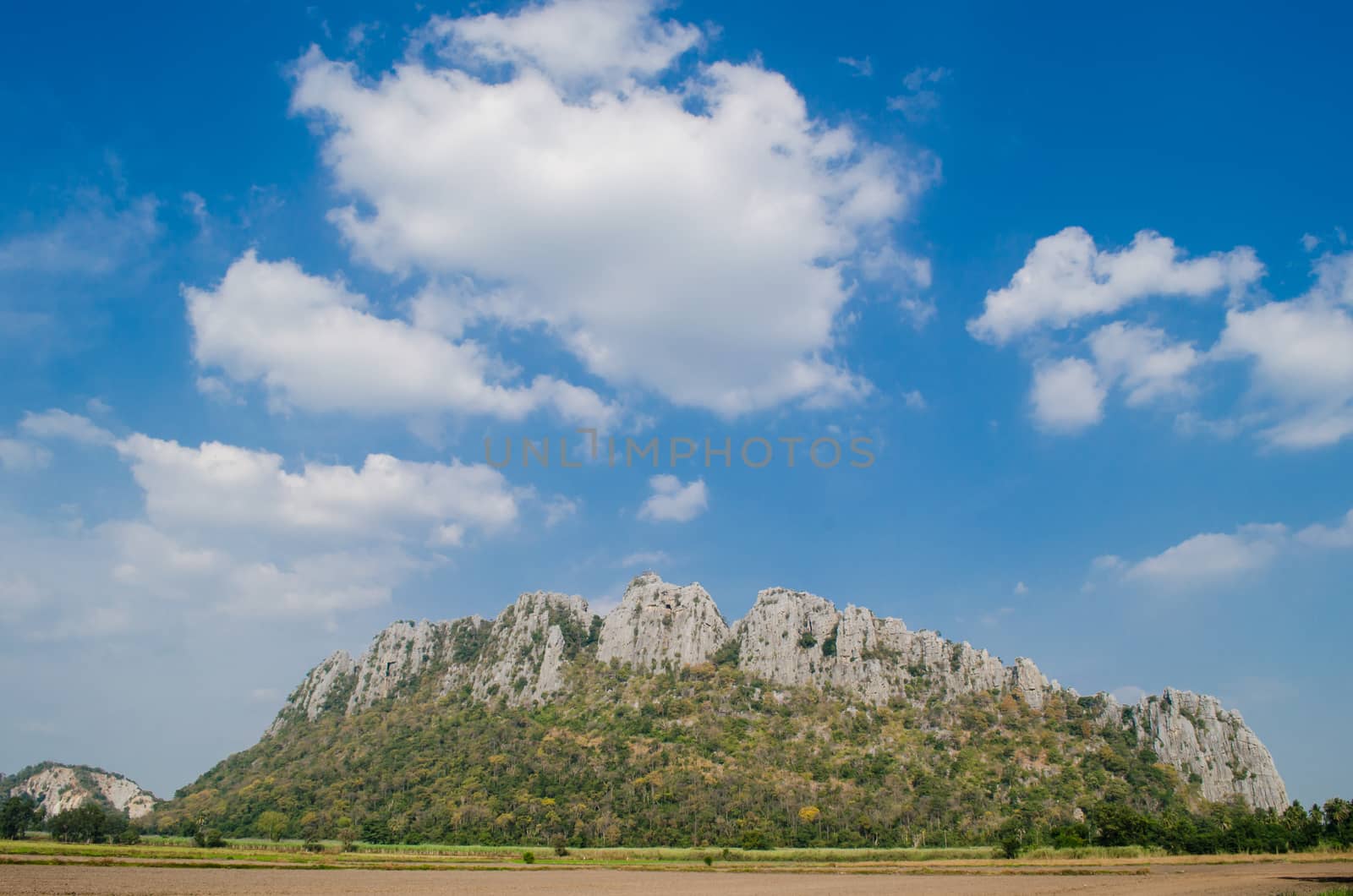 limestone mountain by visanuwit