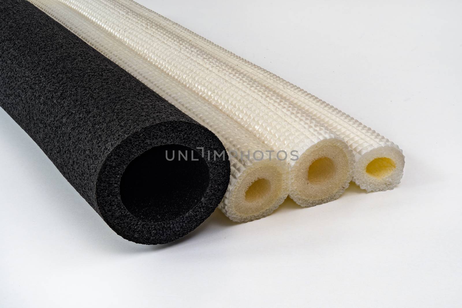 Polyethylene pipe insulation different diameter and colors shockproof foam