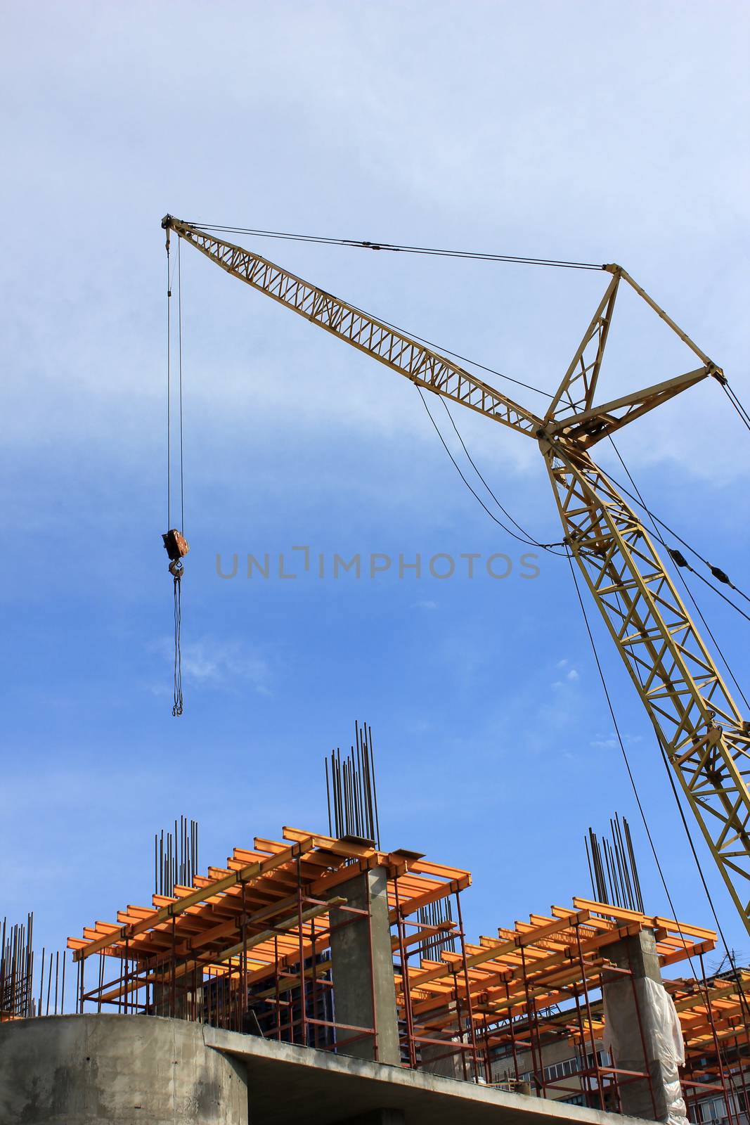 Crane elements on building  by Vadimdem