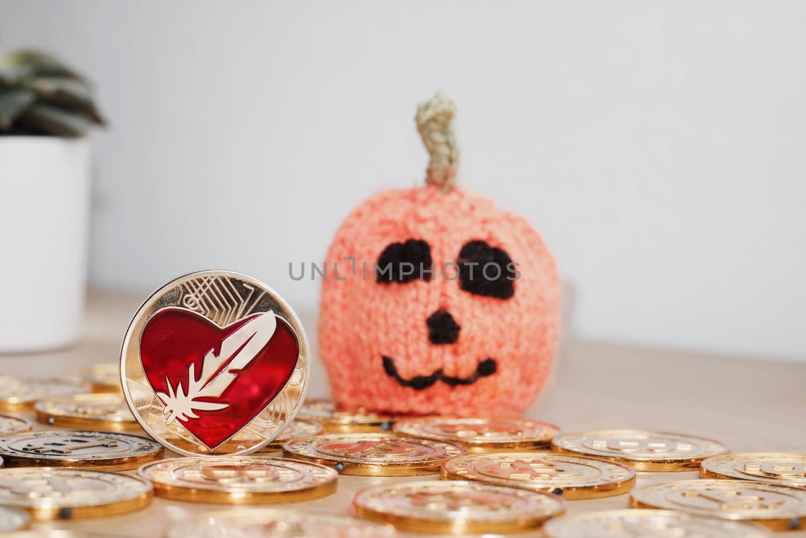 Feather halloween coin by adriantoday