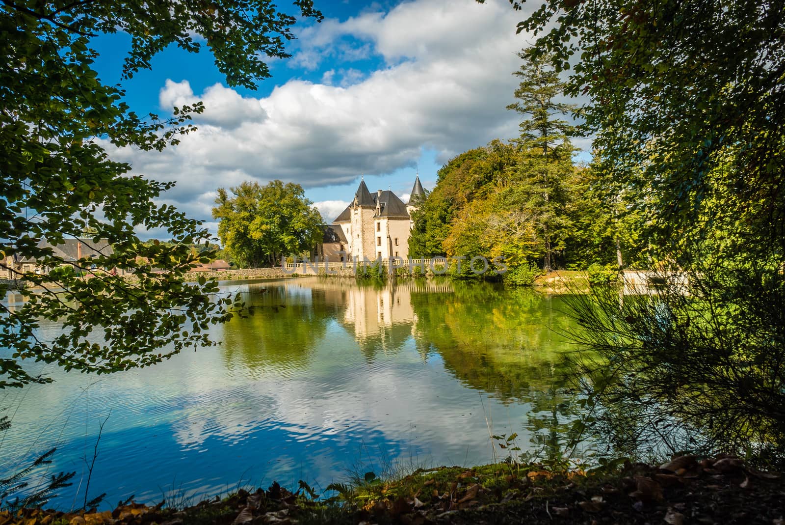 The Nieul castle in autumn