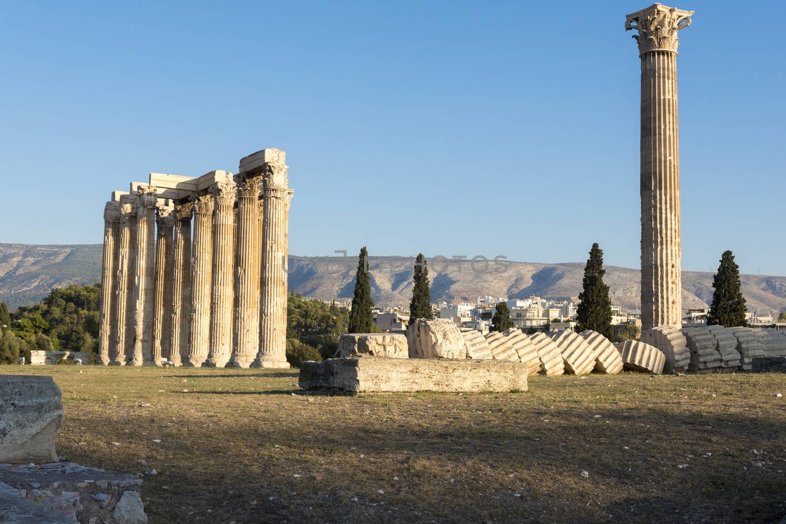 temple of zeus in athens by vangelis