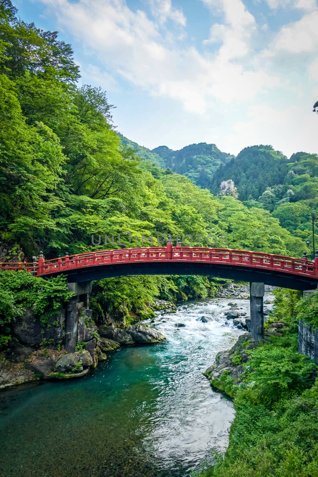 Shinkyo bridge, Nikko, Japan by daboost
