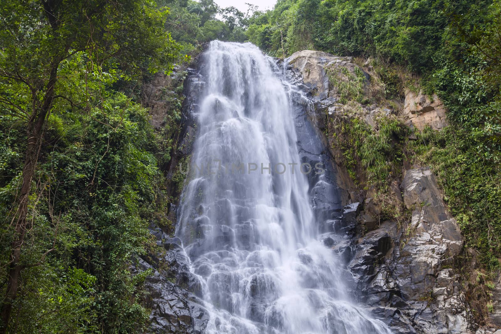 Khao Nan National Park,Sunanta Waterfall Nakhon Si Thammarat Tha by jee1999