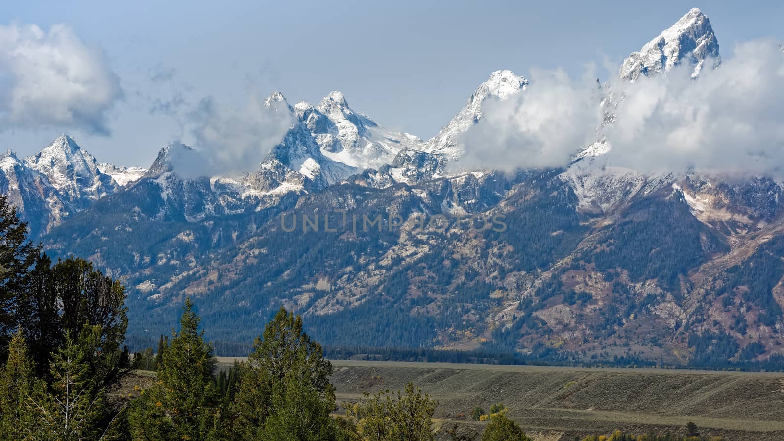 Grand Teton Mountain Range by phil_bird