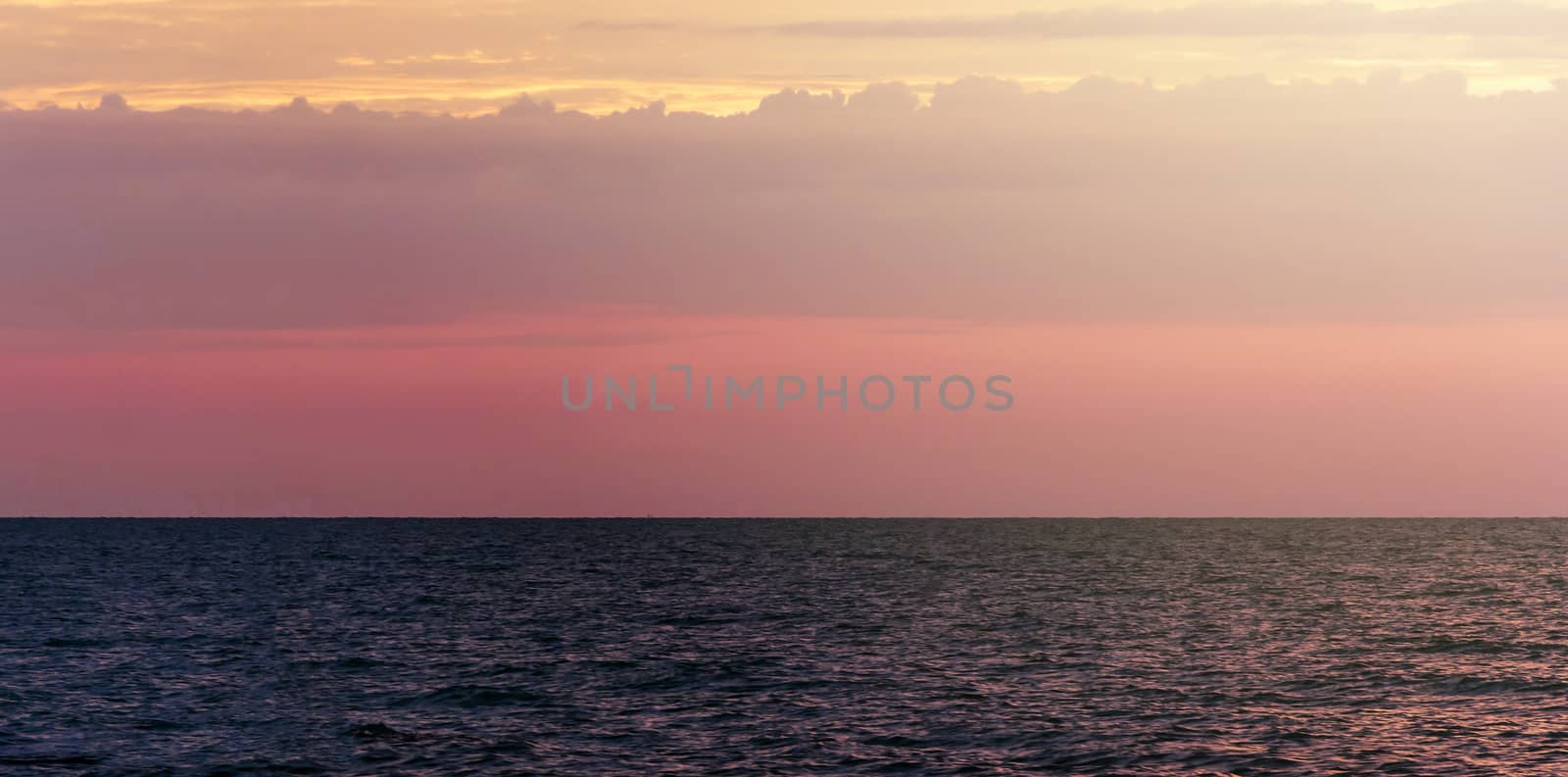 beautiful sea with sunrise light by rarrarorro