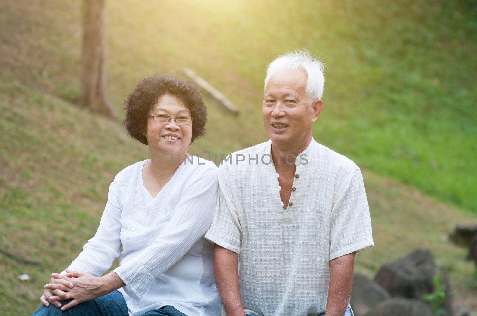 Elderly Asian couple portrait. by szefei