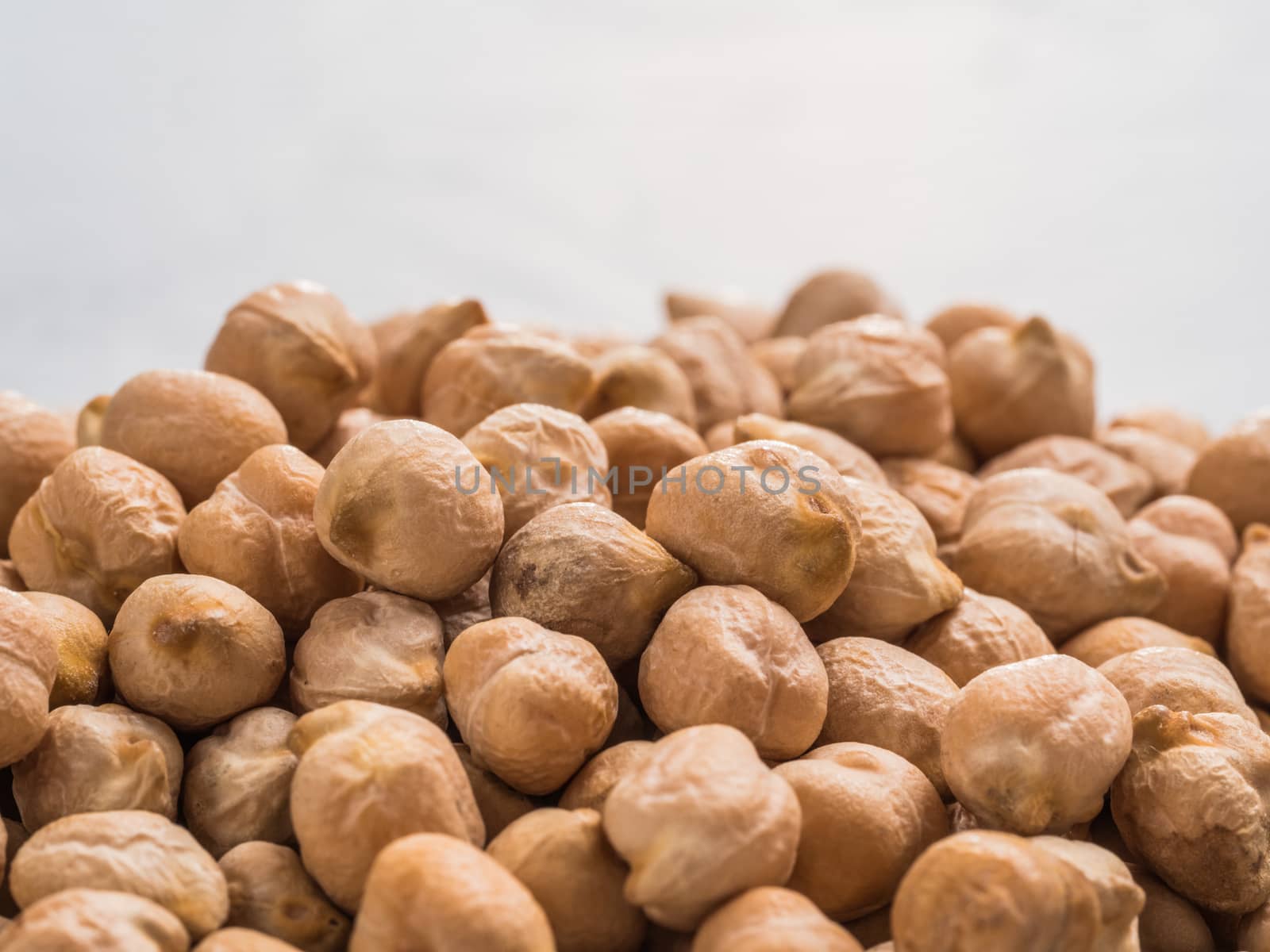 raw chickpea close up by fascinadora