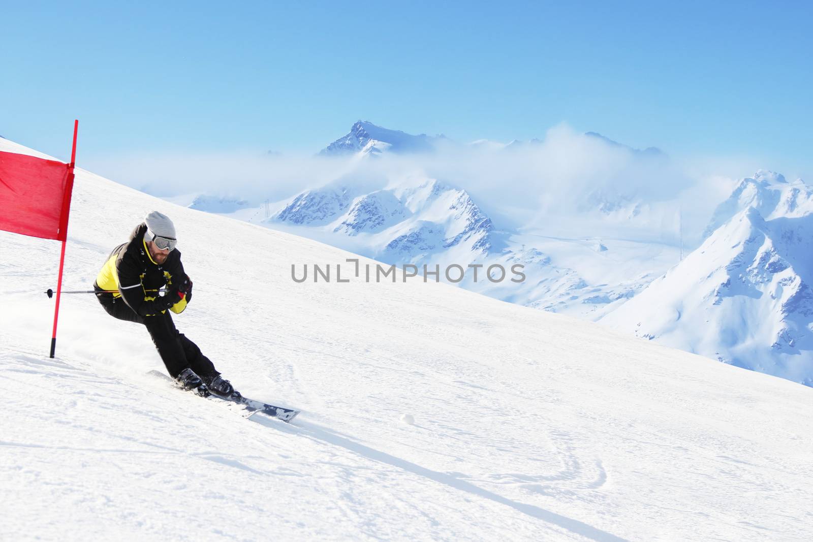 Giant Slalom ski racer by destillat