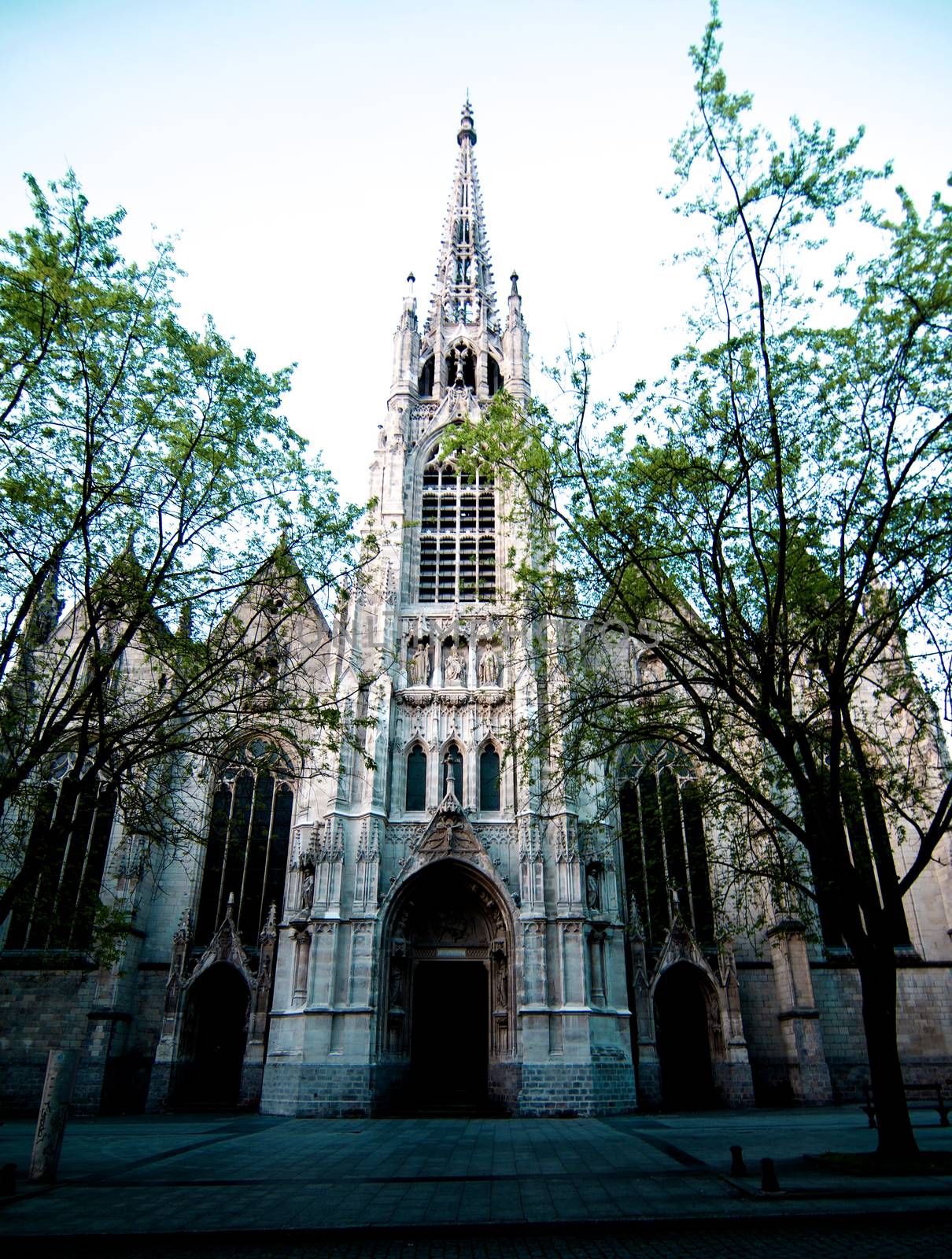Saint-Maurice Church in Lille by zhekos