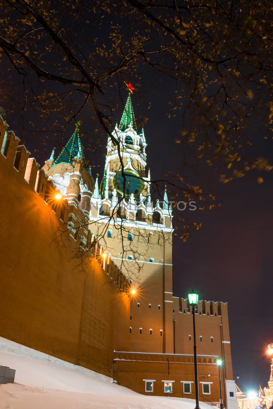 Night winter snapshot of the Kremlin tower with chimes. Russia Moscow