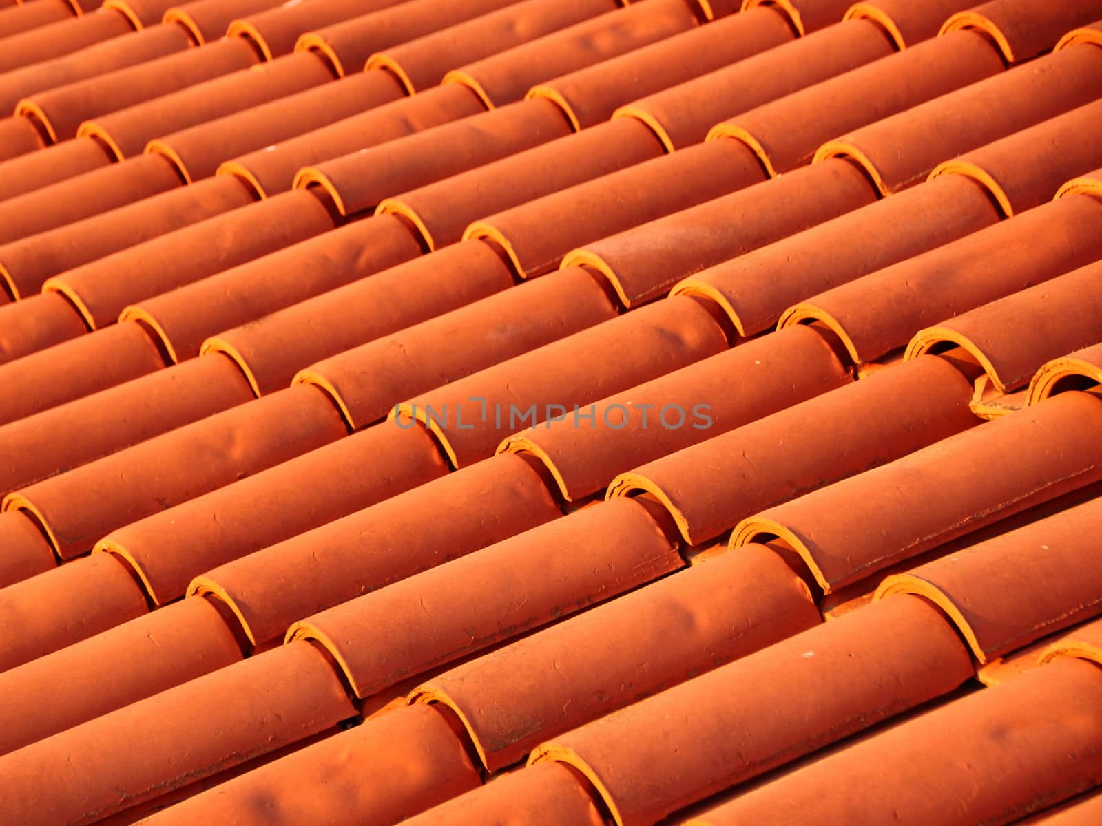 New Shingle Tile Brick Roof in Red Colors