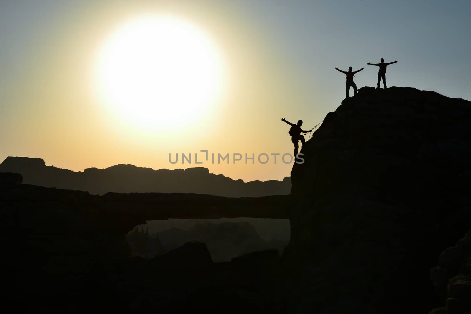 stone bridge exploration and climbing by crazymedia007