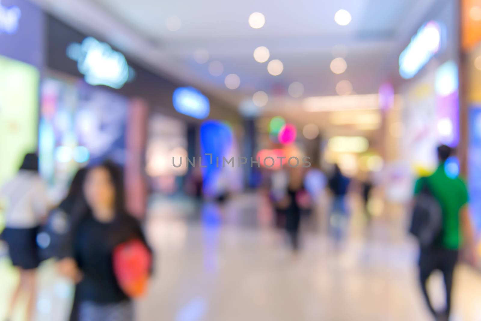 blur People Walking in the corridor of business center.