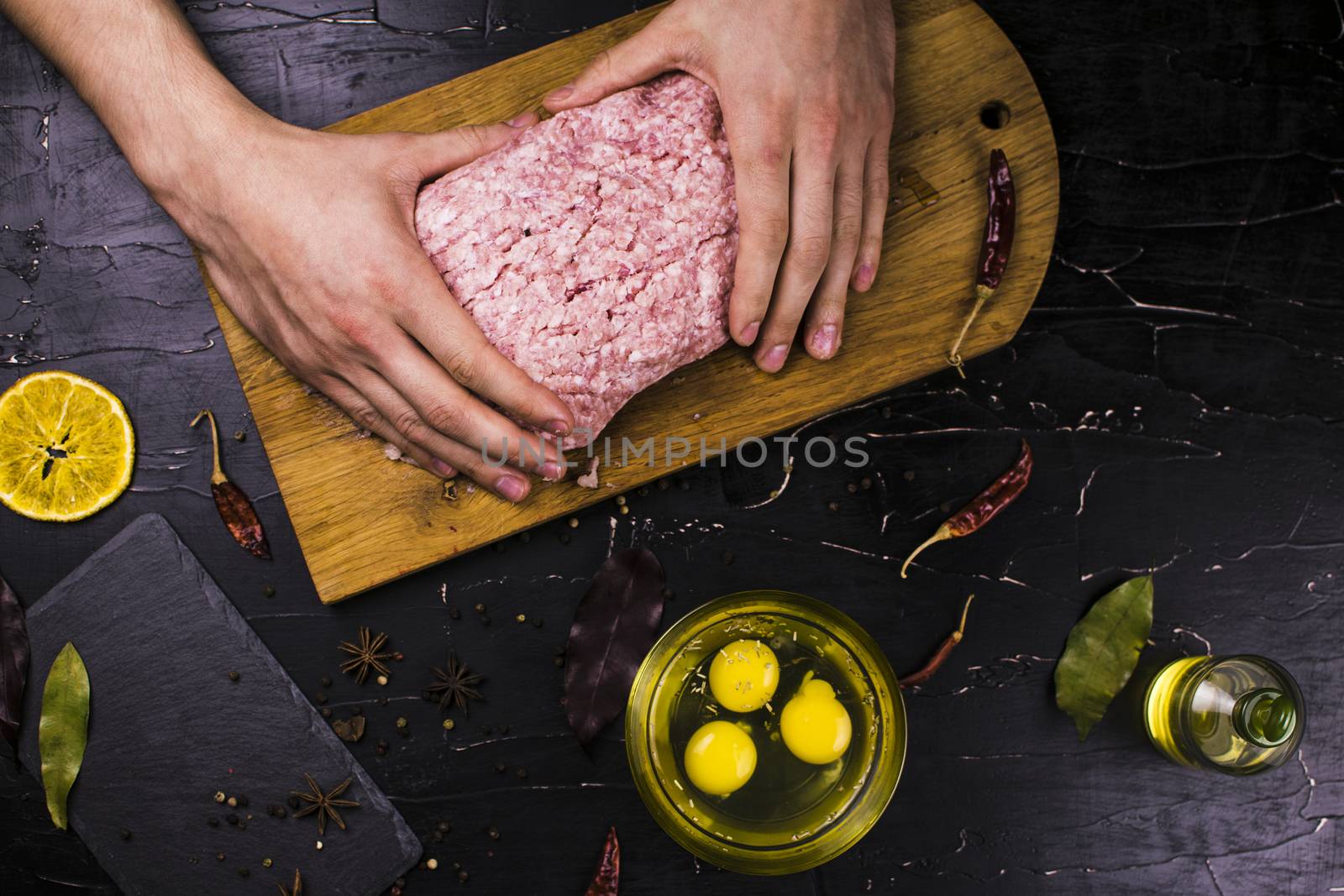 A man prepares the meat