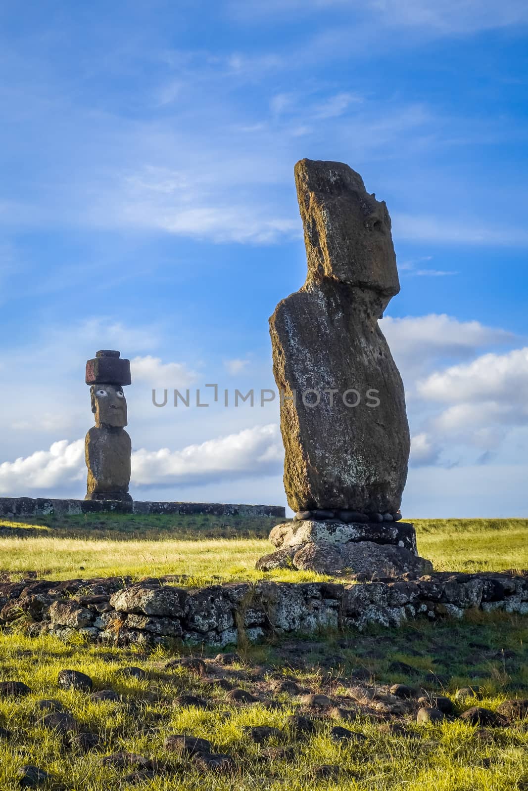 Moais statues, ahu vai ure, easter island by daboost