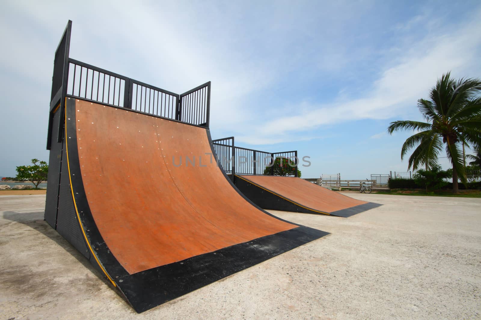 nice skate and other sports park on puplic xtreme park