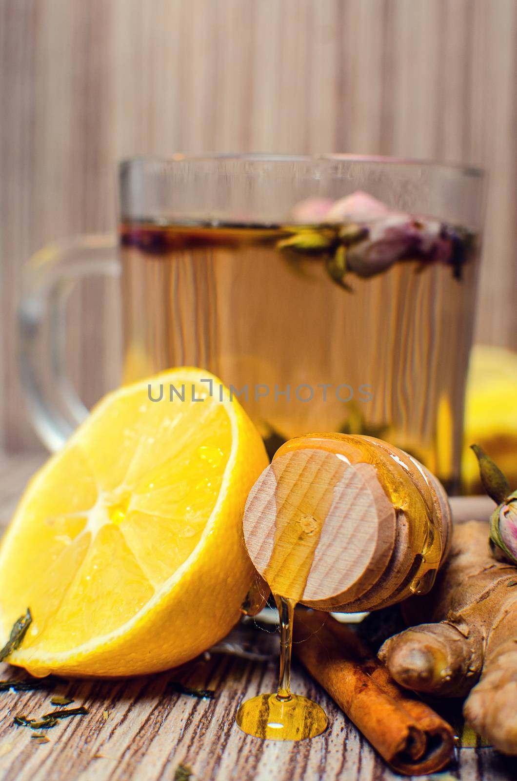 Hot winter tea with lemon, honey and ginger.