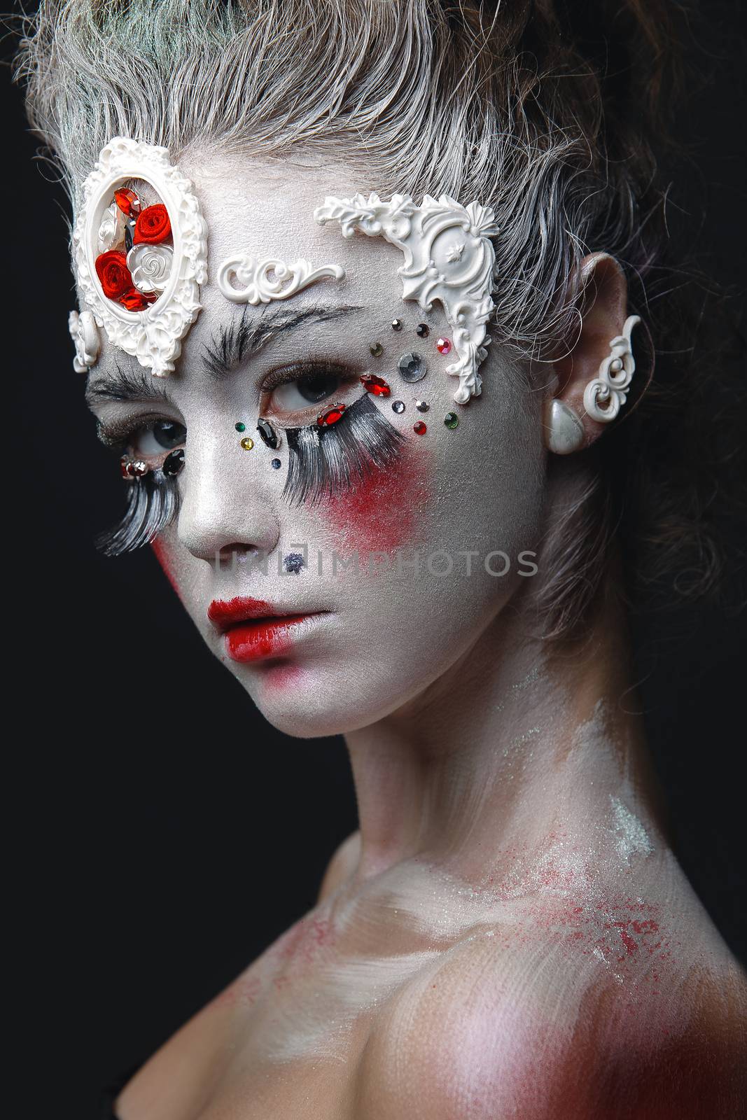 Young girl with a white hair and creative makeup by Multipedia