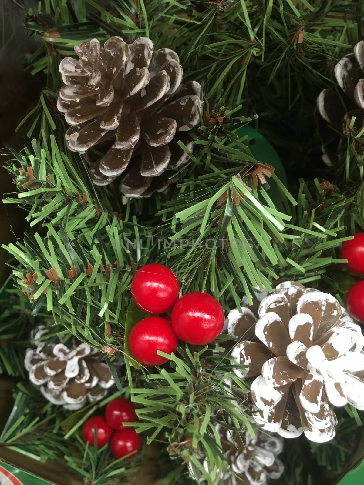Christmas tree decorations by lovleah