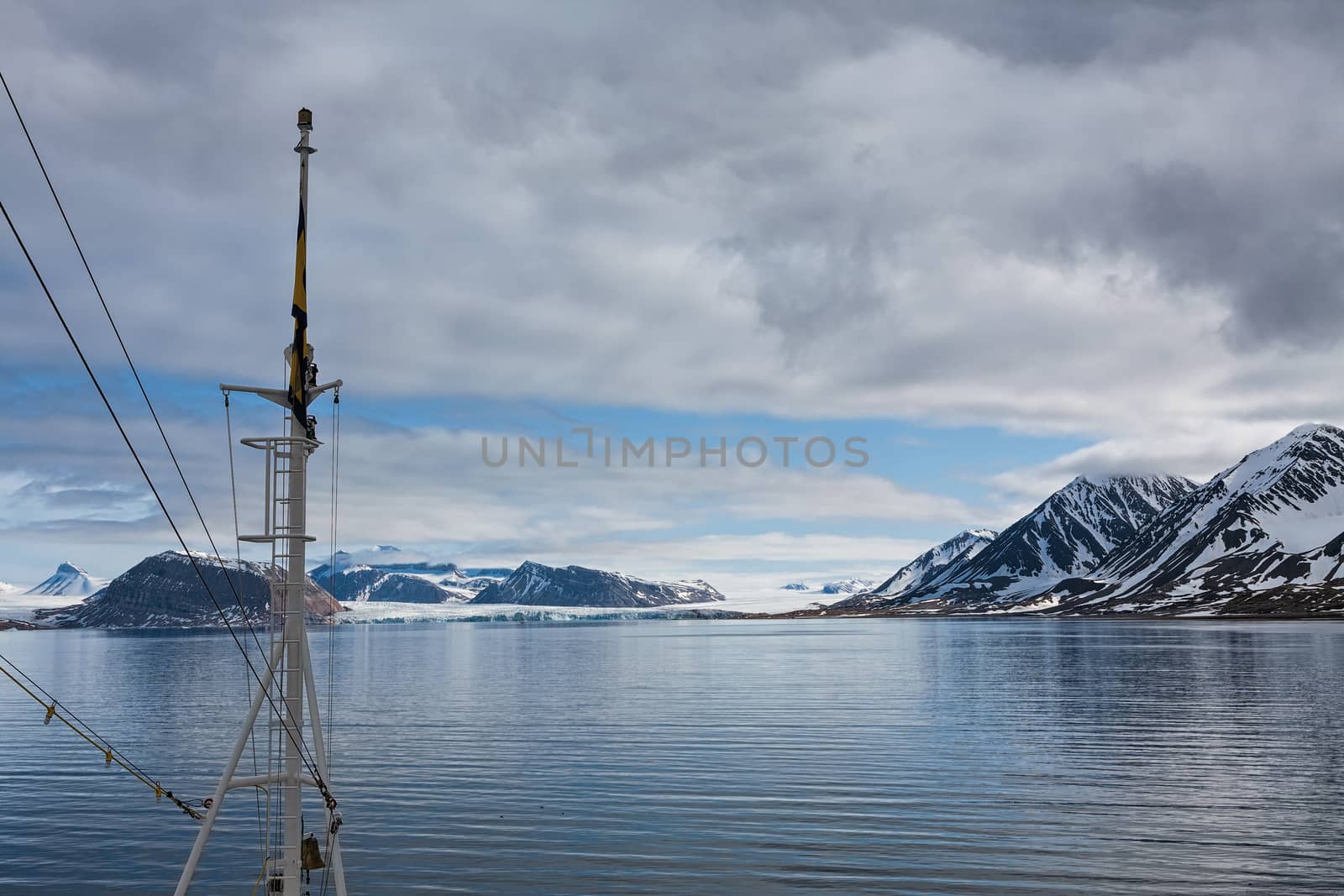 Mountains and glacier in Svalbard islands, Norway by LuigiMorbidelli