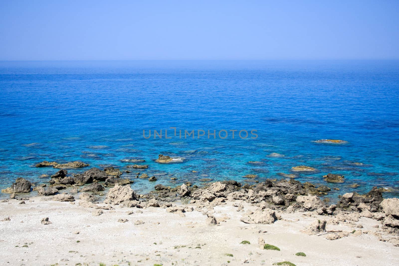 Rocky beach on the Mediterana Sea by shoricelu