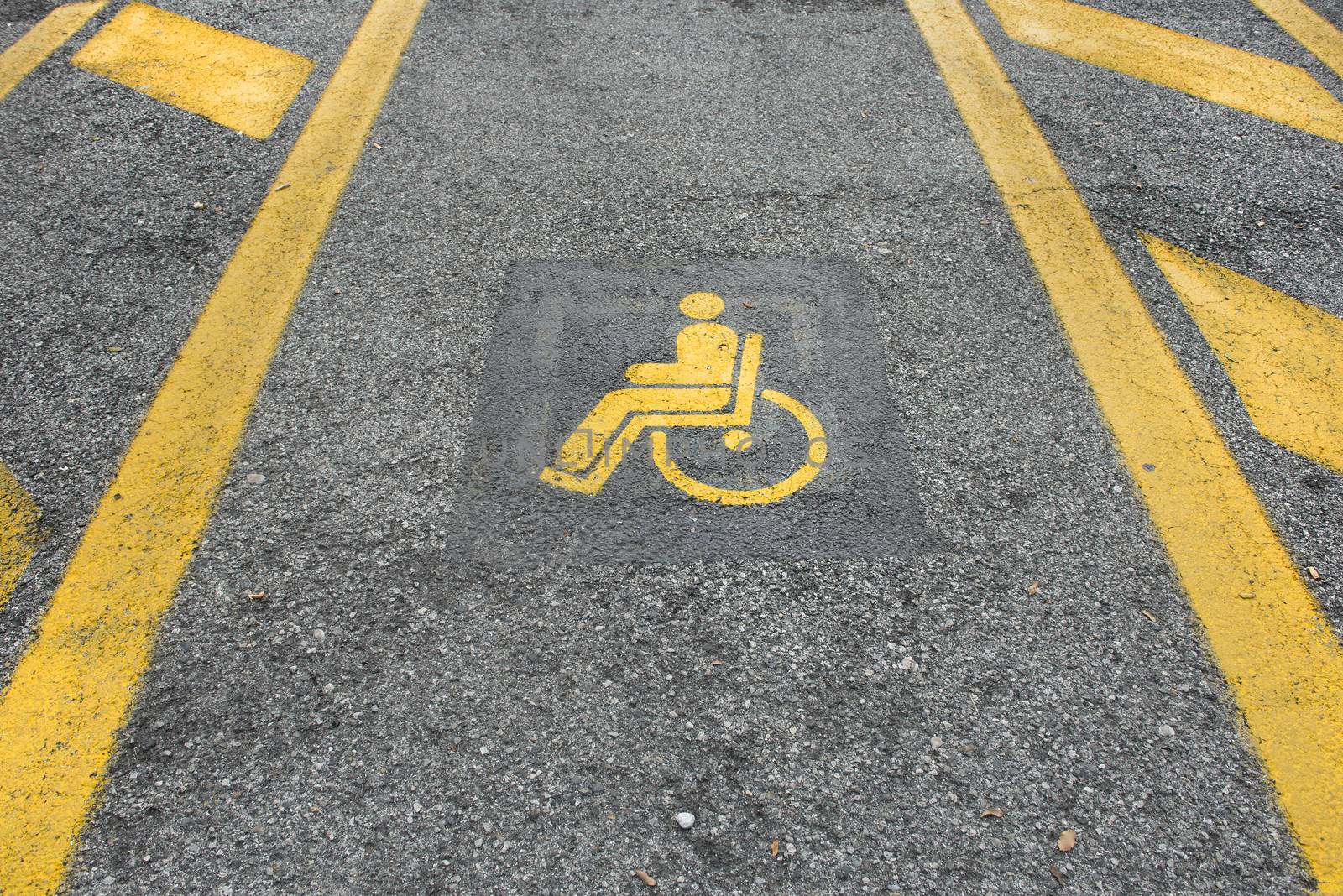 indication of a parking space for disabled people