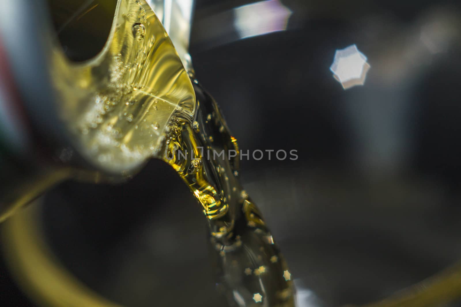 beer close-up macro by darksoul72