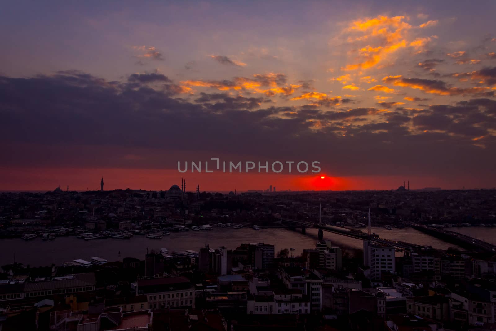 istanbul cityscape looking from the Galata Tower at sunset