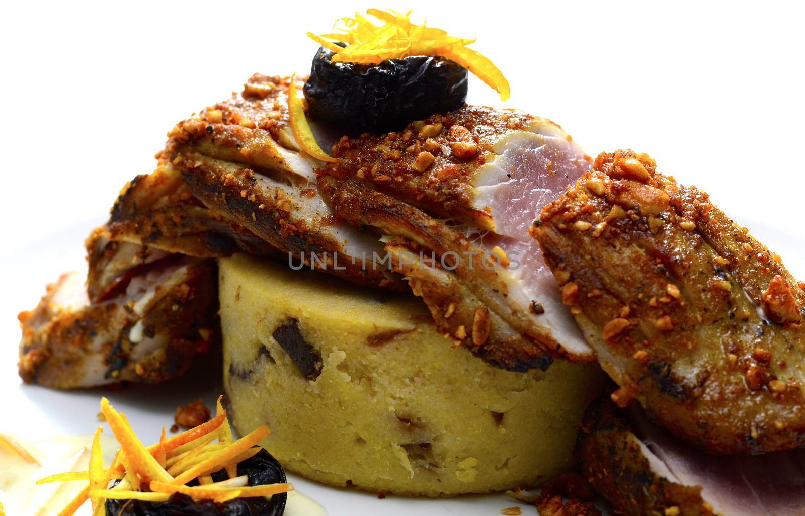 Close up view on nice arranged chicken
